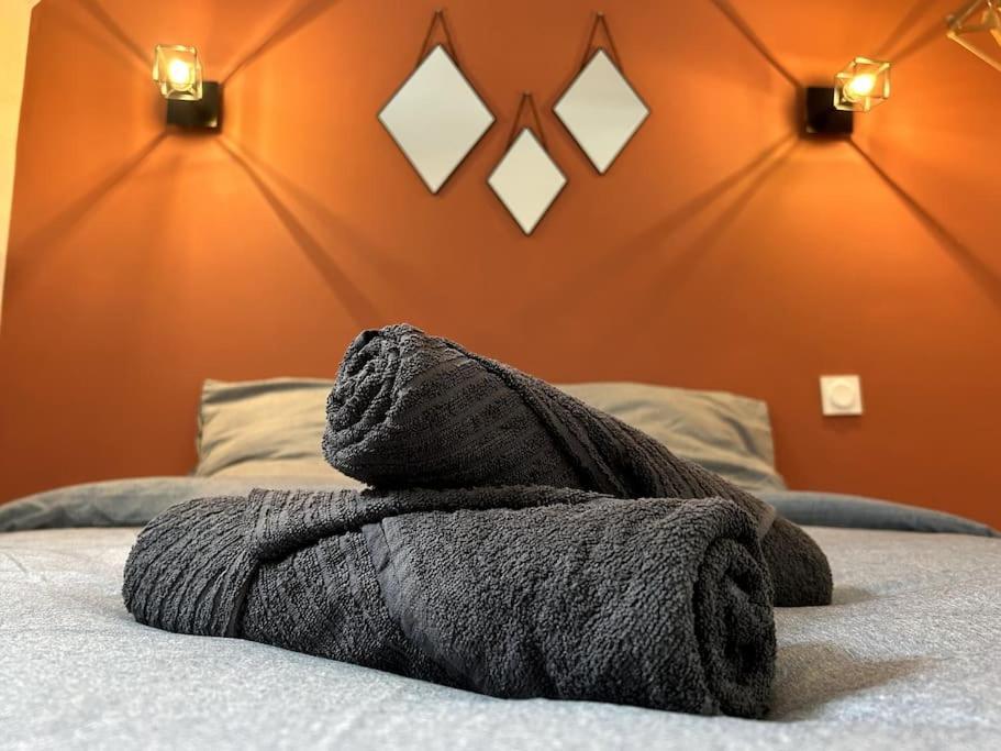 Logement Neuf - Proximite Centre Bourges Dış mekan fotoğraf